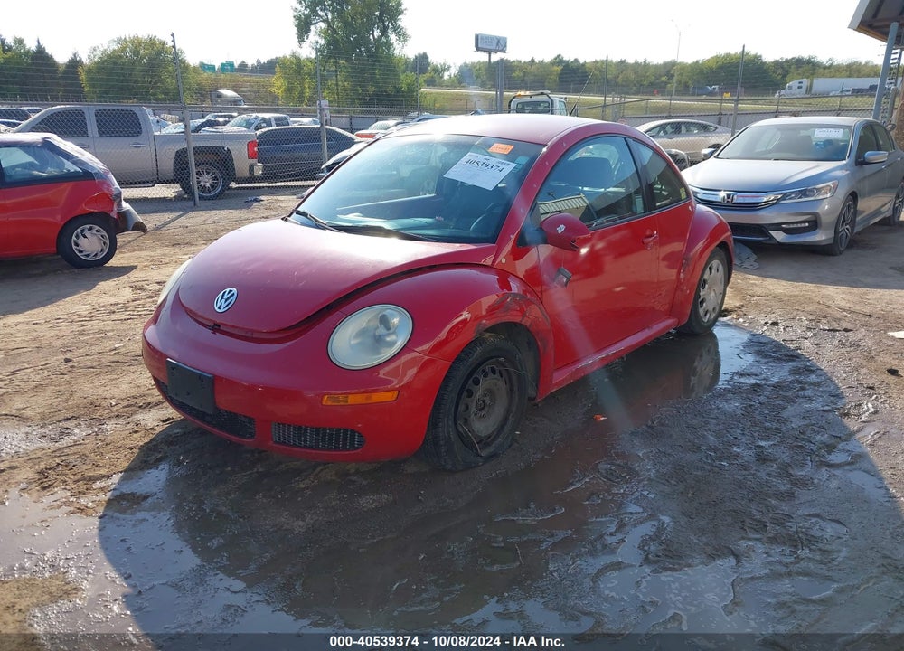2010 VOLKSWAGEN NEW BEETLE VIN: 3VWPG3AG2AM015571