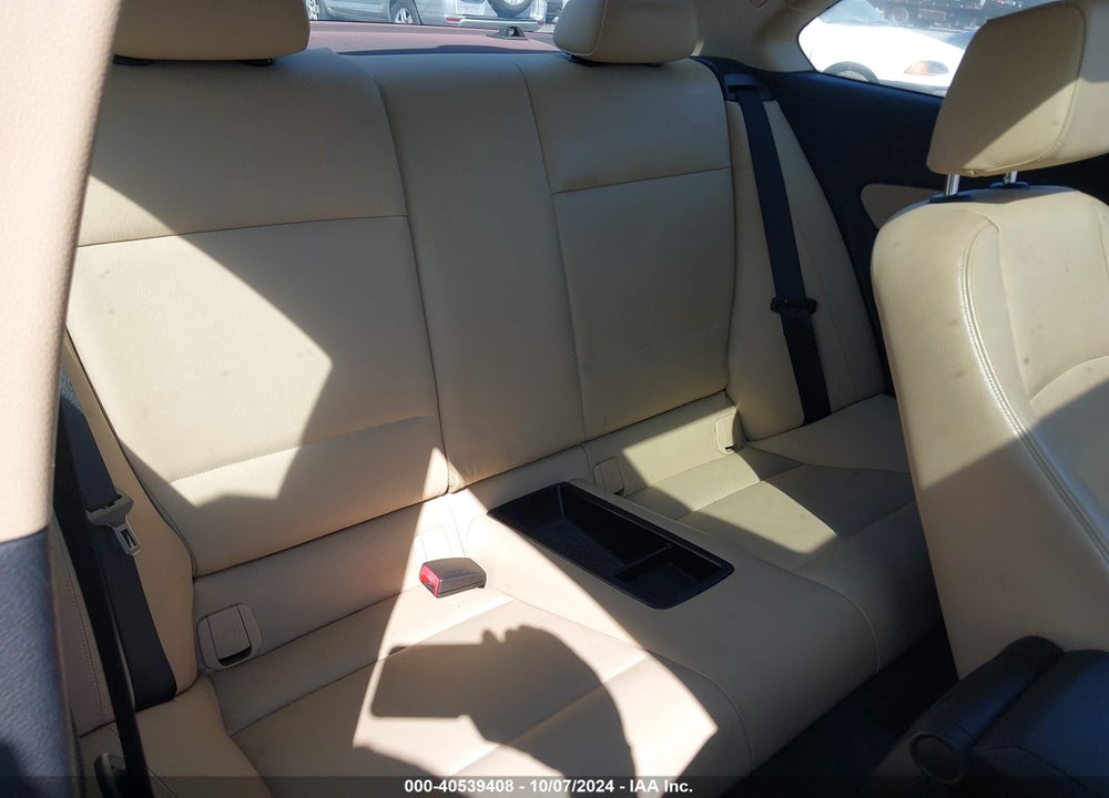 2011 BMW 128I VIN: WBAUP9C55BVL90881
