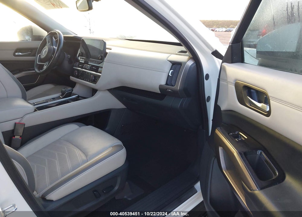 2022 NISSAN PATHFINDER PLATINUM 2WD VIN: 5N1DR3DH6NC214467