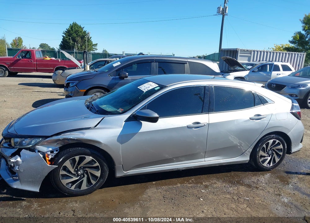 2019 HONDA CIVIC LX VIN: SHHFK7H3XKU418189