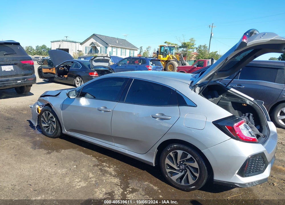 2019 HONDA CIVIC LX VIN: SHHFK7H3XKU418189