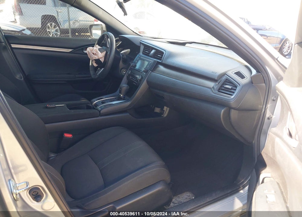 2019 HONDA CIVIC LX VIN: SHHFK7H3XKU418189