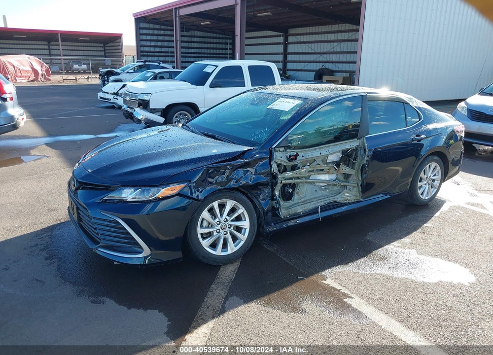 2021 TOYOTA CAMRY LE VIN: 4T1C11AK9MU530221