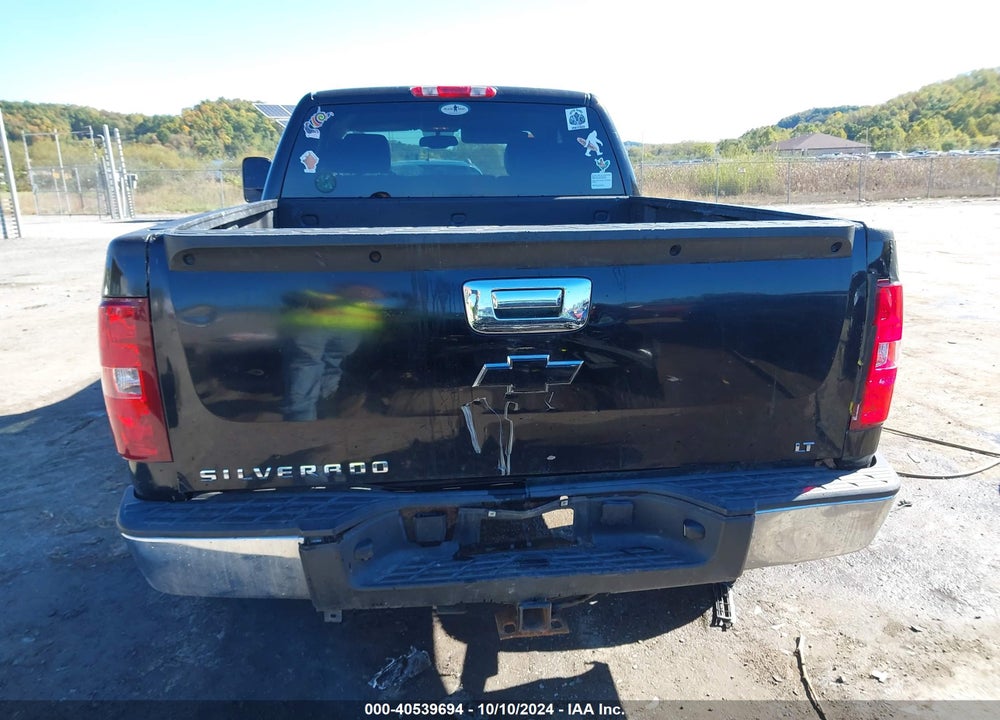 2008 CHEVROLET SILVERADO 1500 LT1 VIN: 2GCEK19J681325754