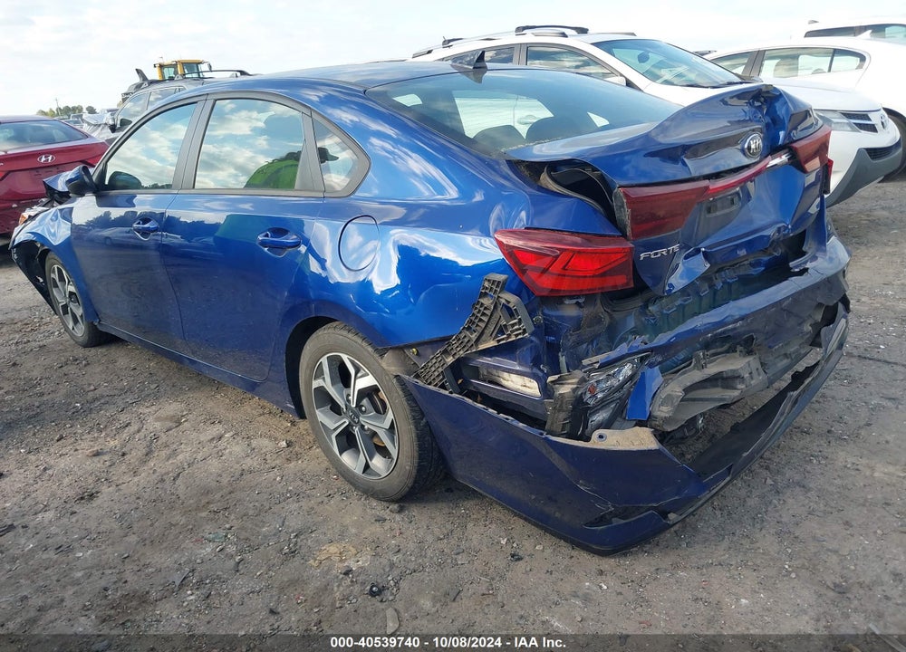 2019 KIA FORTE LXS VIN: 3KPF24AD0KE027027
