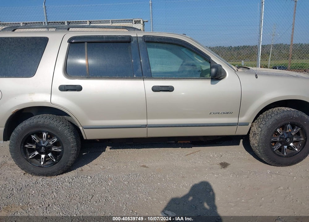 2004 FORD EXPLORER VIN: 1FMZU72K84ZA47681