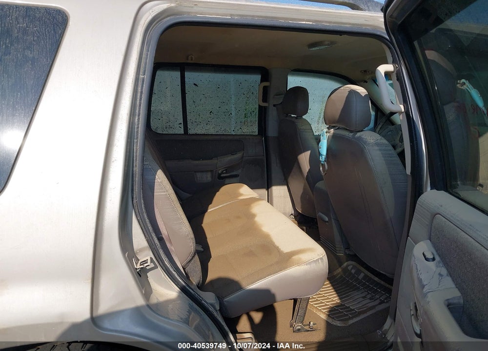 2004 FORD EXPLORER VIN: 1FMZU72K84ZA47681