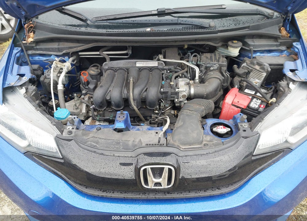2015 HONDA FIT LX VIN: 3HGGK5H57FM777983
