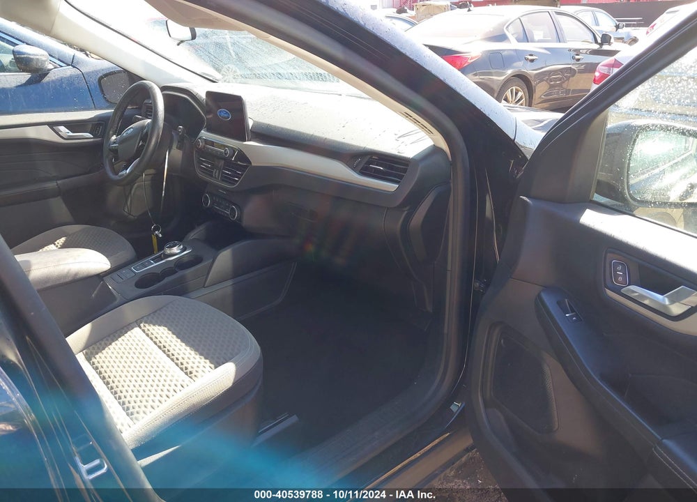 2021 FORD ESCAPE VIN: 1FMCU0G69MUA50000