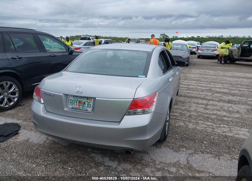 2010 HONDA ACCORD 2.4 EX-L VIN: 1HGCP2F87AA060081