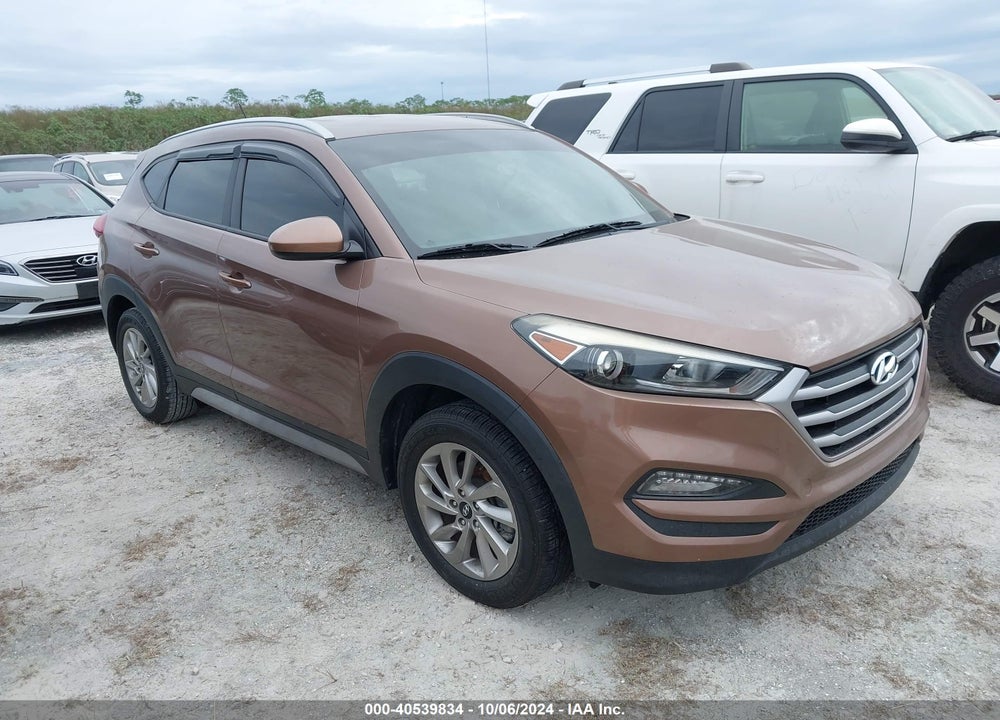 2017 HYUNDAI TUCSON SE VIN: KM8J33A41HU478183