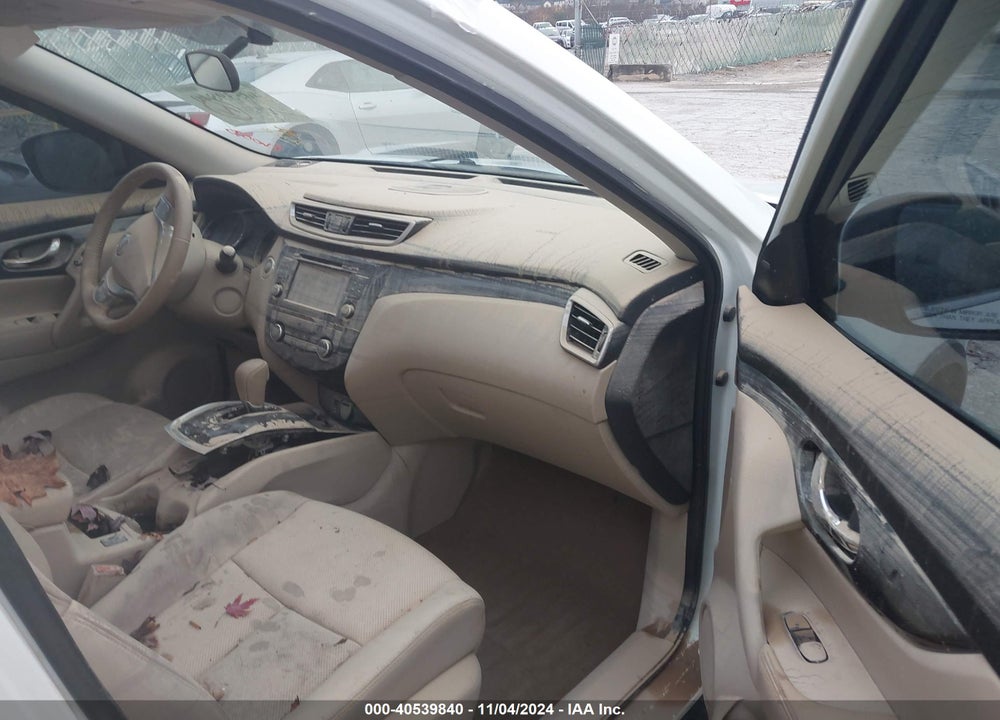 2015 NISSAN ROGUE SL VIN: 5N1AT2MT2FC790674