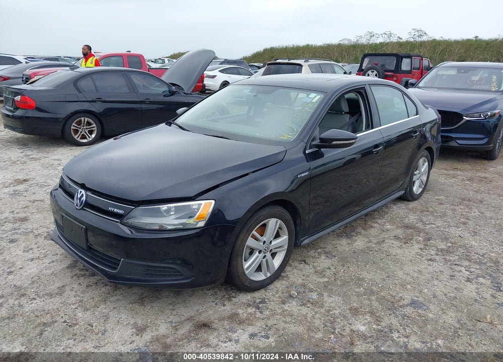 2013 VOLKSWAGEN JETTA HYBRID SEL VIN: 3VW637AJ7DM229468