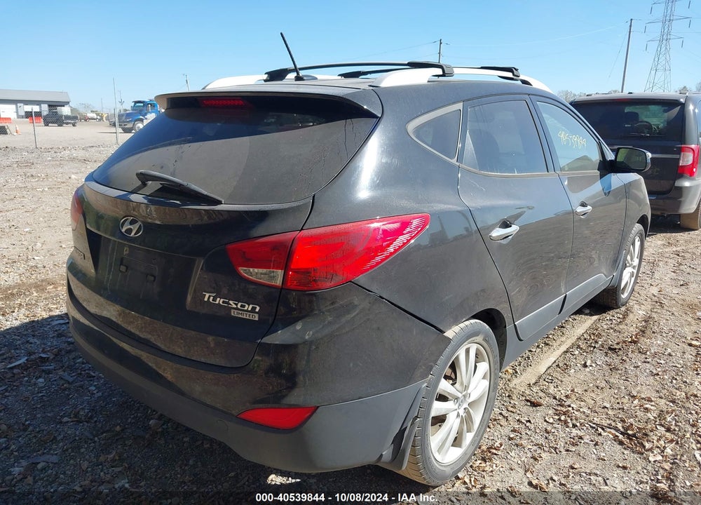 2012 HYUNDAI TUCSON LIMITED VIN: KM8JU3AC3CU370810