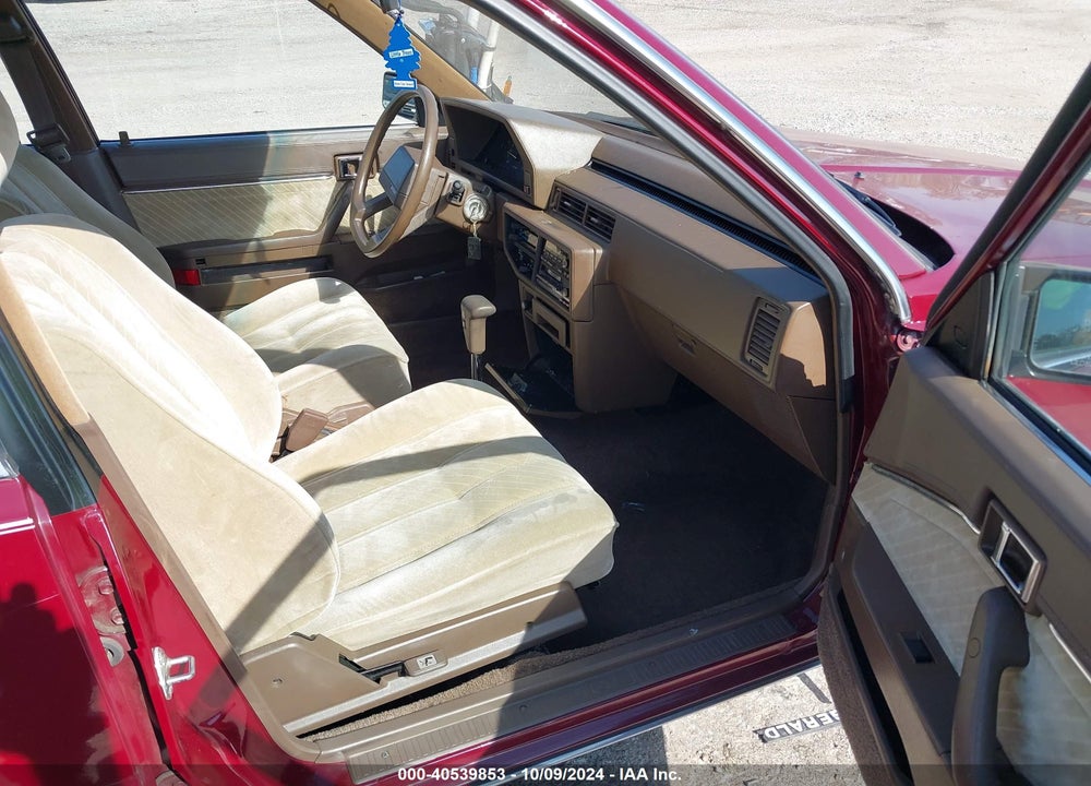 1985 TOYOTA CAMRY LE VIN: JT2SV16E7F0304284