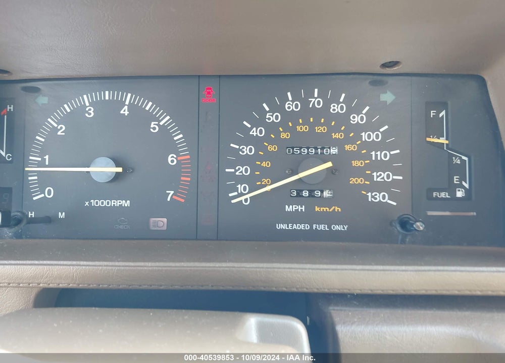 1985 TOYOTA CAMRY LE VIN: JT2SV16E7F0304284