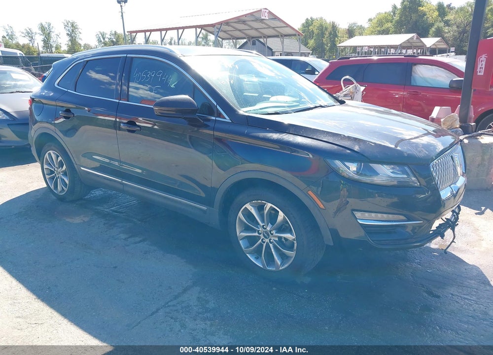 2019 LINCOLN MKC SELECT VIN: 5LMCJ2C93KUL08011