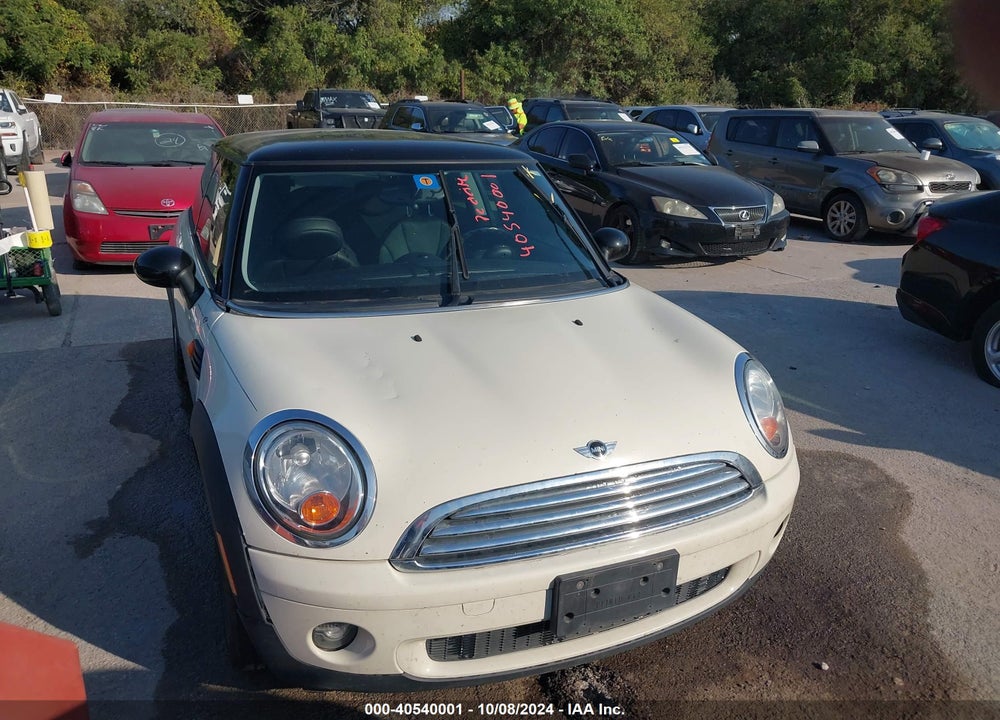 2007 MINI COOPER VIN: WMWMF33517TL78892