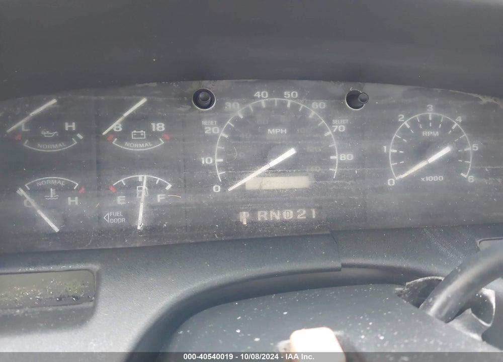 1997 FORD F-250 XL VIN: 1FTHF26GXVEC33878