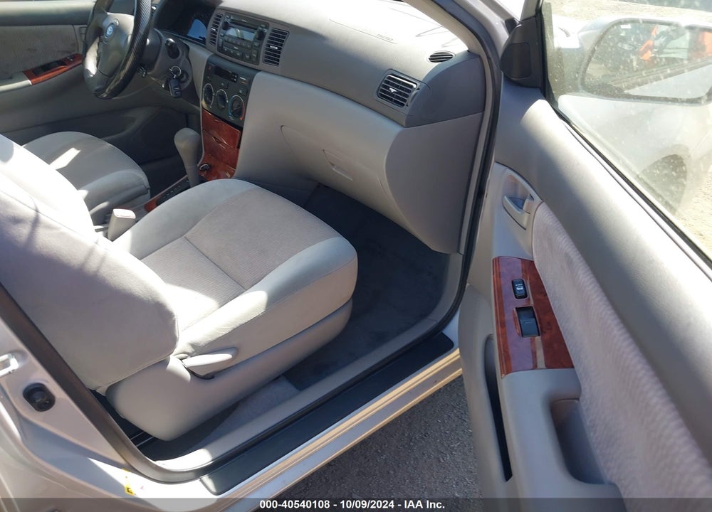 2008 TOYOTA COROLLA LE VIN: 2T1BR30E28C937395