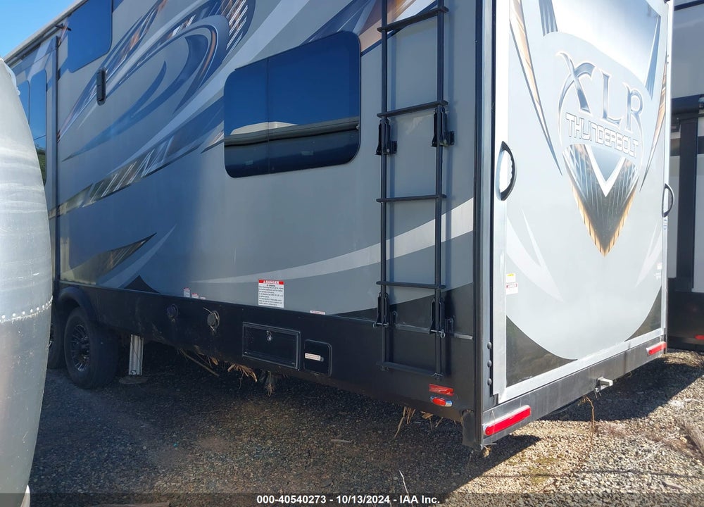 2018 FOREST RIVER XLRT VIN: 4X4FXLK23JF163787