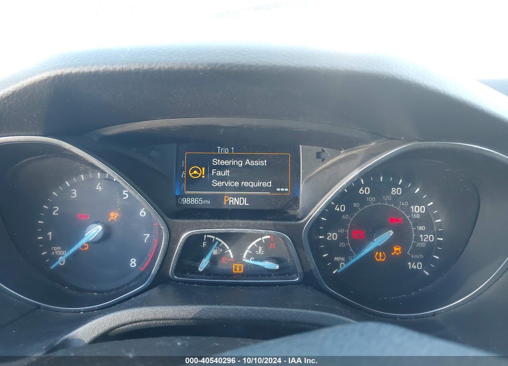 2018 FORD FOCUS S VIN: 1FADP3E27JL221822