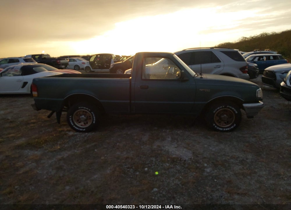 1996 FORD RANGER VIN: 1FTCR10A4TUA85200