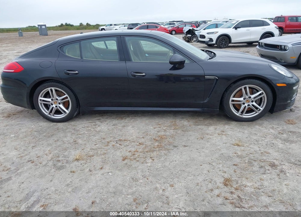 2014 PORSCHE PANAMERA 4 VIN: WP0AA2A75EL014426