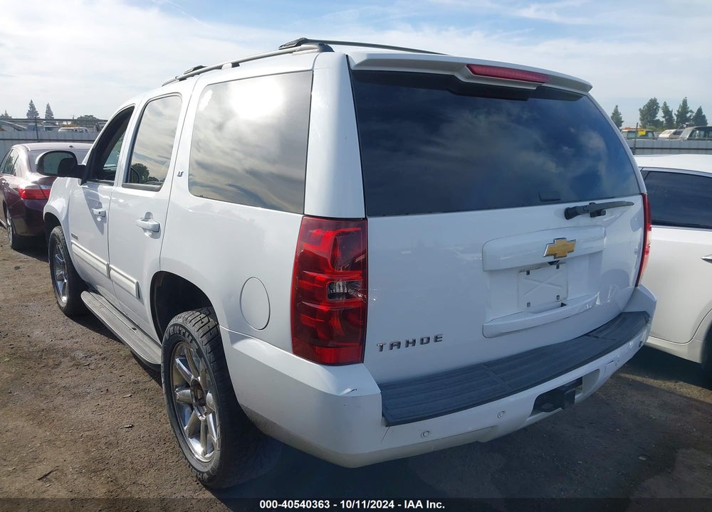 2014 CHEVROLET TAHOE LT VIN: 1GNSCBE05ER249344