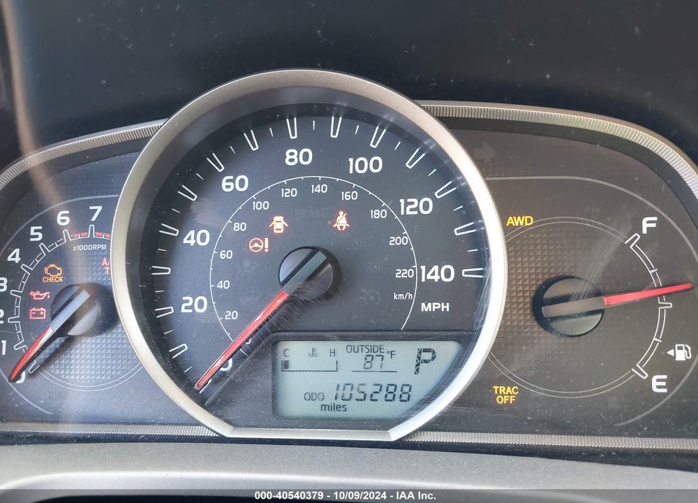 2014 TOYOTA RAV4 XLE VIN: 2T3RFREV2EW144750