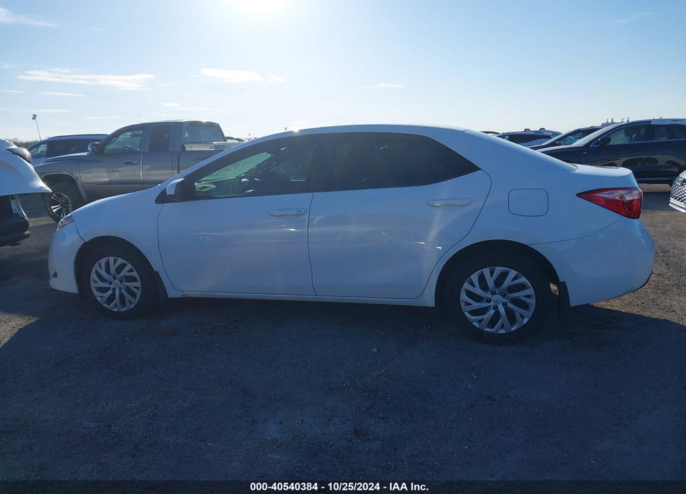 2019 TOYOTA COROLLA LE VIN: 5YFBURHE5KP929434
