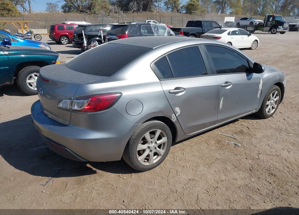 2011 MAZDA MAZDA3 VIN: JM1BL1VF1B1388498