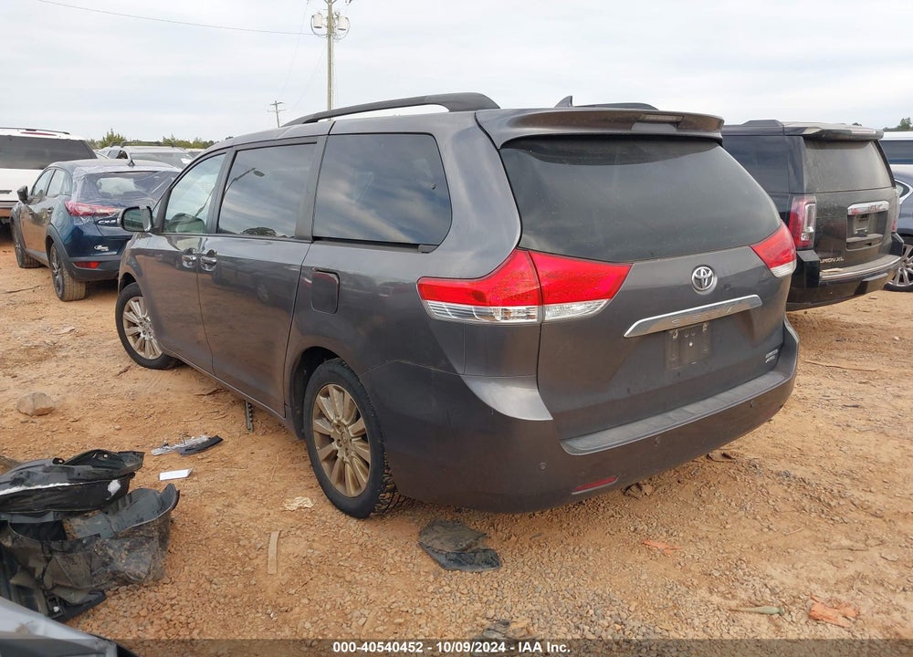 2014 TOYOTA SIENNA LIMITED 7 PASSENGER VIN: 5TDDK3DC3ES082487