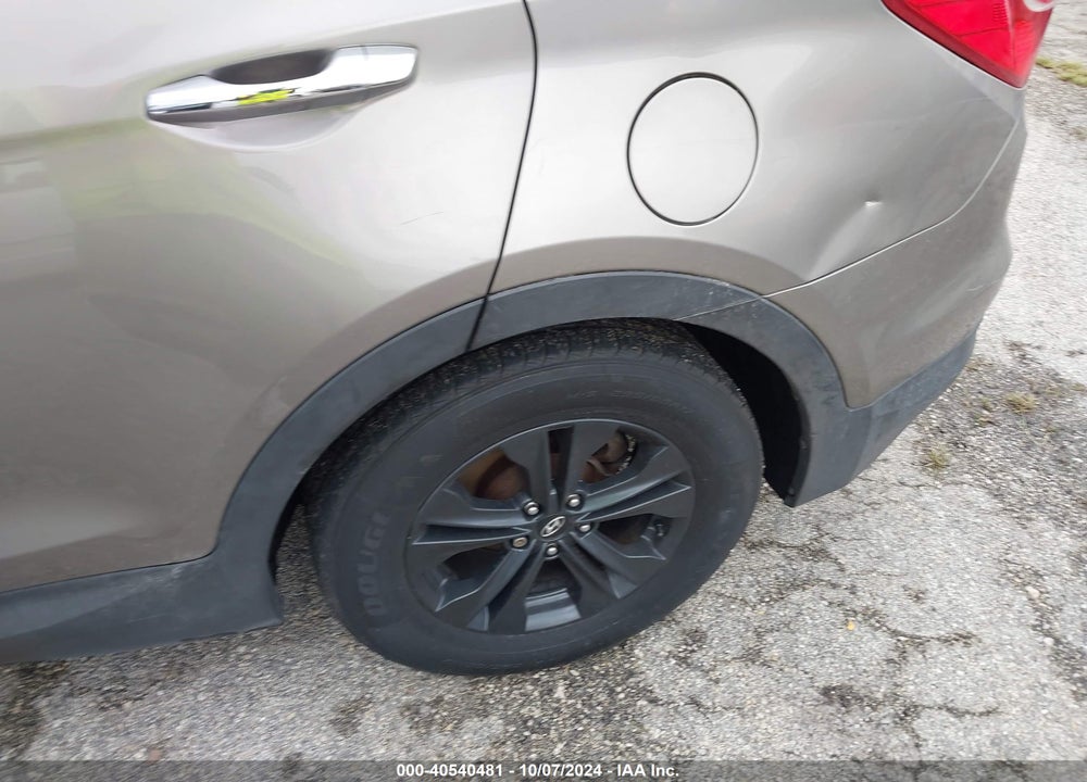 2016 HYUNDAI SANTA FE SPORT 2.4L VIN: 5XYZU3LB7GG313822