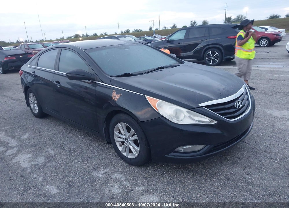 2013 HYUNDAI SONATA GLS VIN: 5NPEB4AC1DH505246