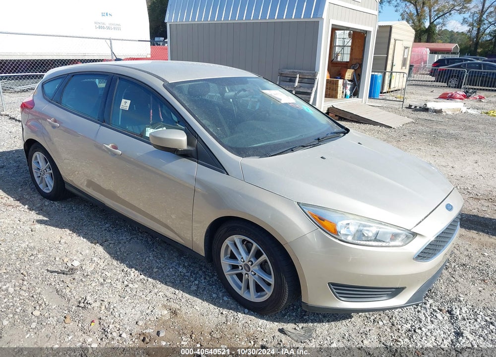 2018 FORD FOCUS SE VIN: 1FADP3K28JL324235