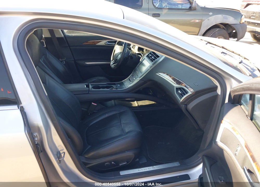 2013 LINCOLN MKZ VIN: 3LN6L2G92DR828456