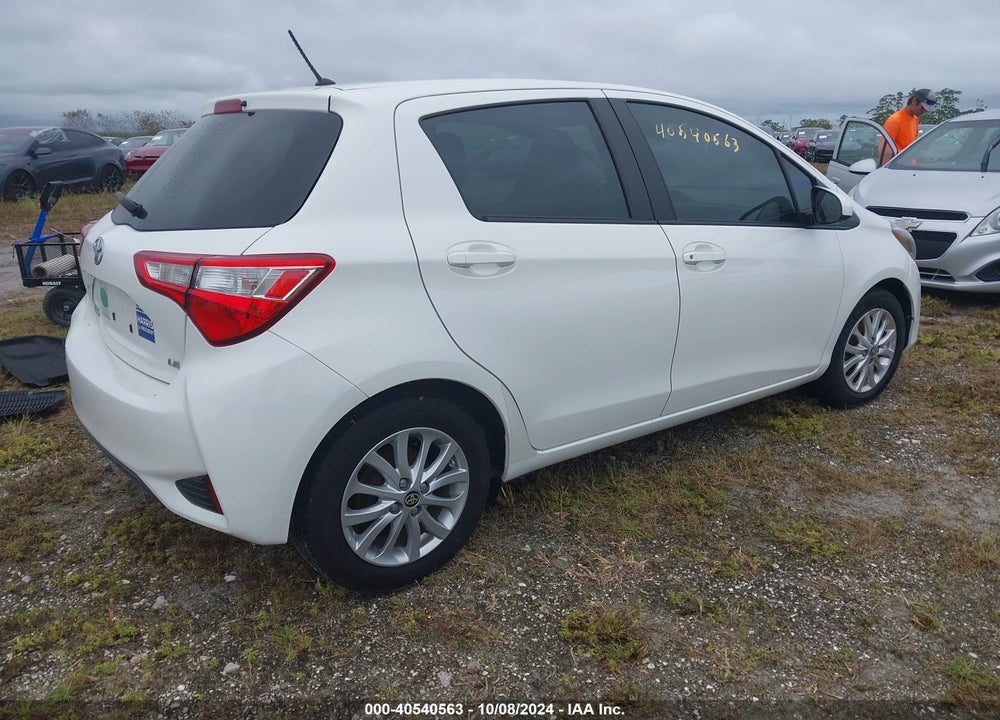 2018 TOYOTA YARIS LE VIN: VNKKTUD30JA095030