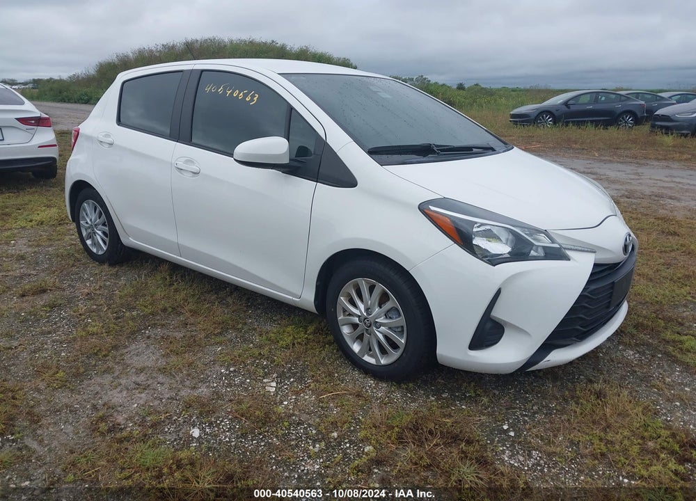 2018 TOYOTA YARIS LE VIN: VNKKTUD30JA095030