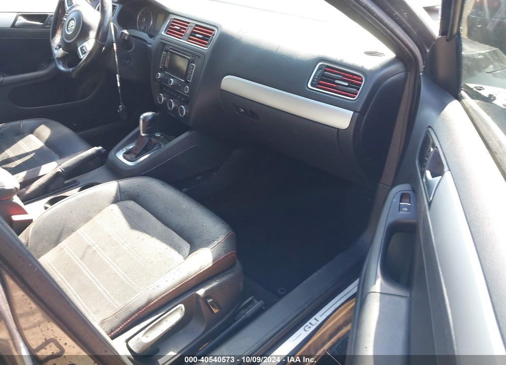 2014 VOLKSWAGEN JETTA GLI AUTOBAHN W/NAV VIN: 3VW4S7AJ7EM353977