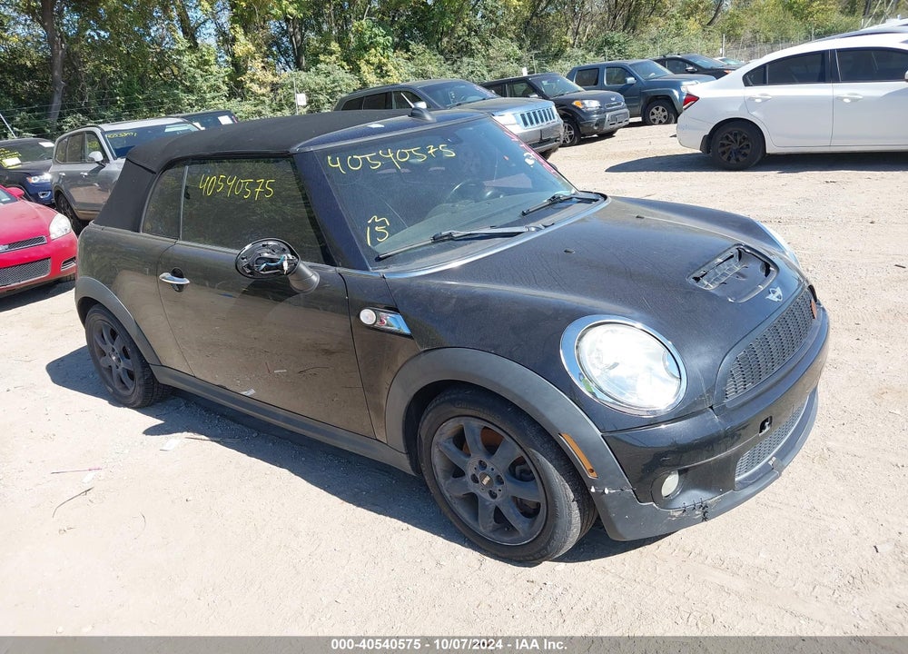 2010 MINI COOPER S VIN: WMWMS3C51ATY51029