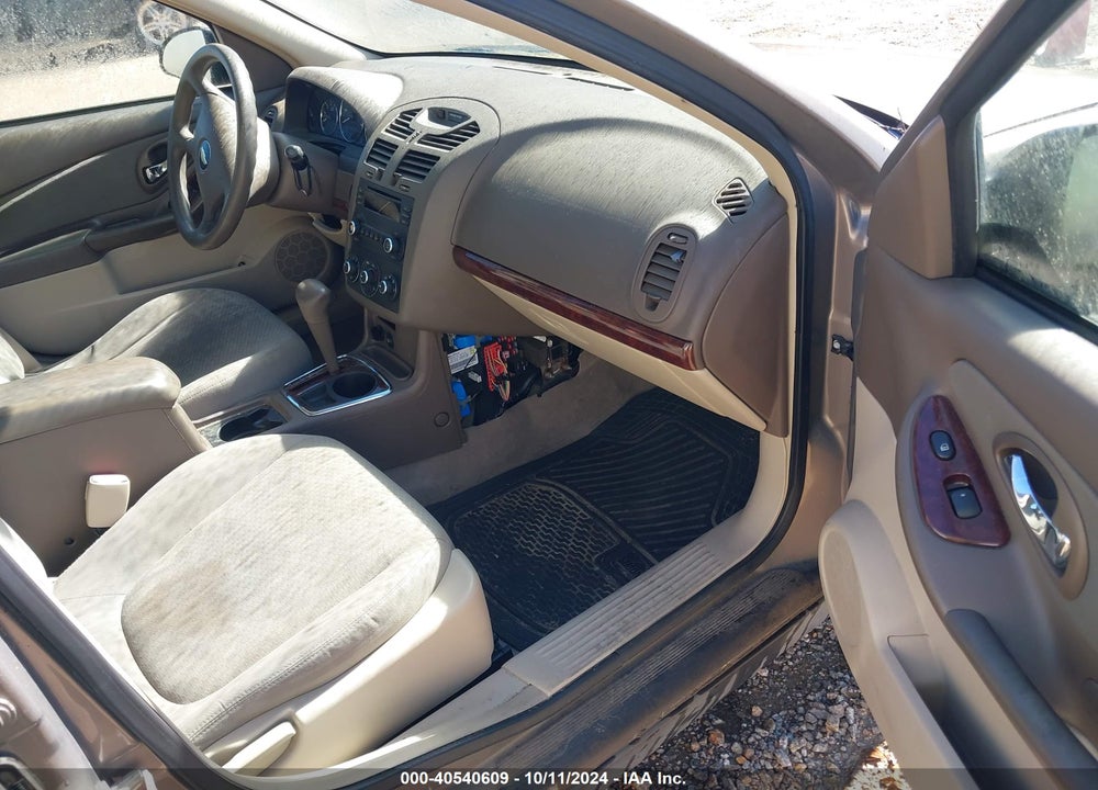 2008 CHEVROLET MALIBU CLASSIC LS VIN: 1G1ZS58F28F117068