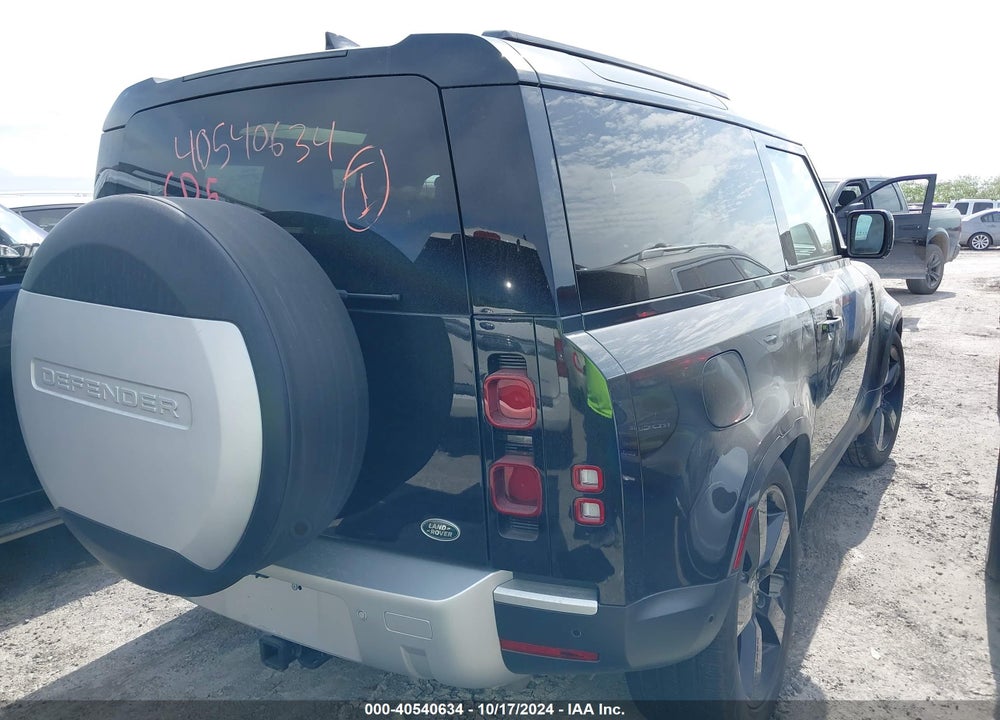 2023 LAND ROVER DEFENDER 90 S VIN: SALEJ6EX8P2120793