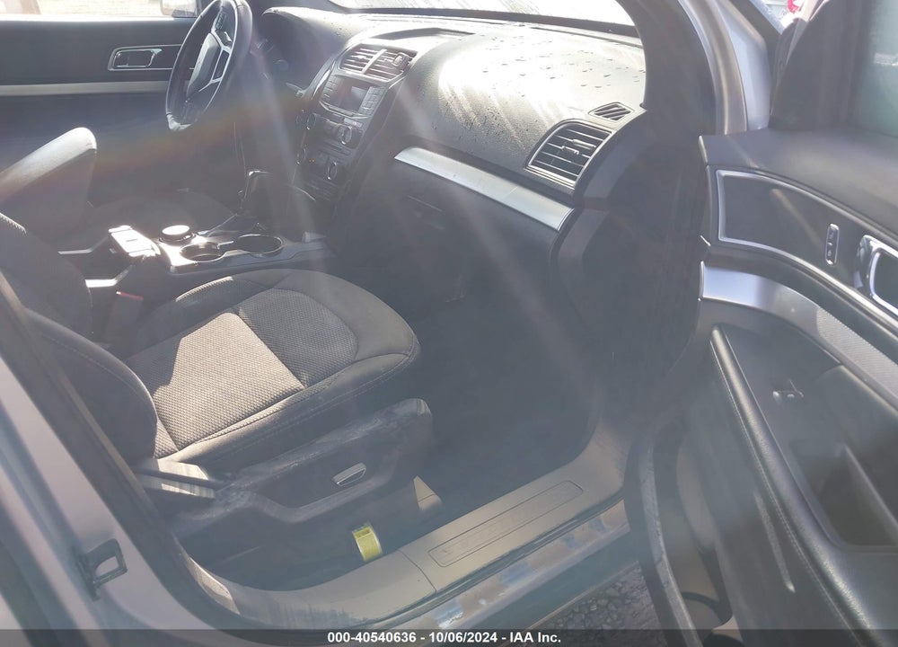 2017 FORD EXPLORER XLT VIN: 1FM5K8D85HGE25470