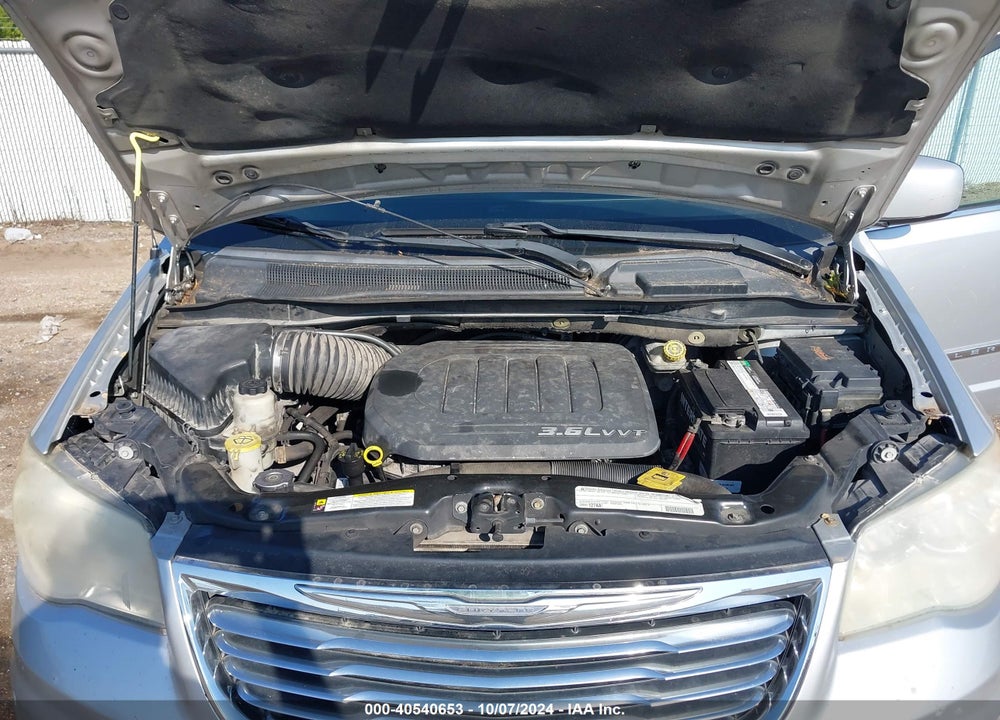 2011 CHRYSLER TOWN & COUNTRY TOURING VIN: 2A4RR5DG6BR775598