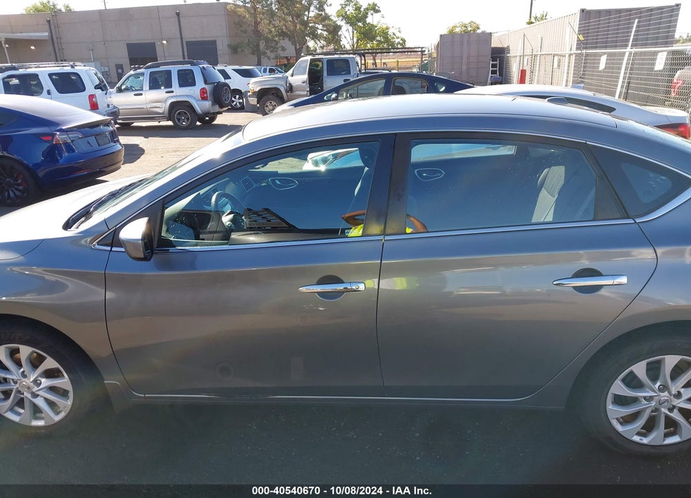 2018 NISSAN SENTRA SV VIN: 3N1AB7AP4JY345545