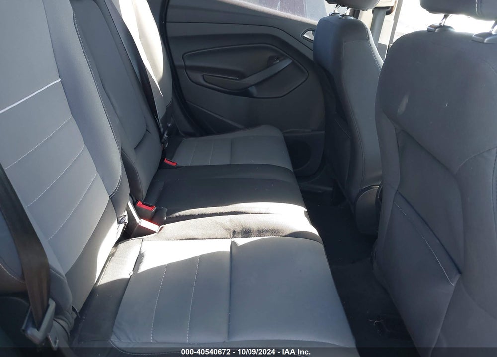 2015 FORD ESCAPE SE VIN: 1FMCU0G74FUB28677
