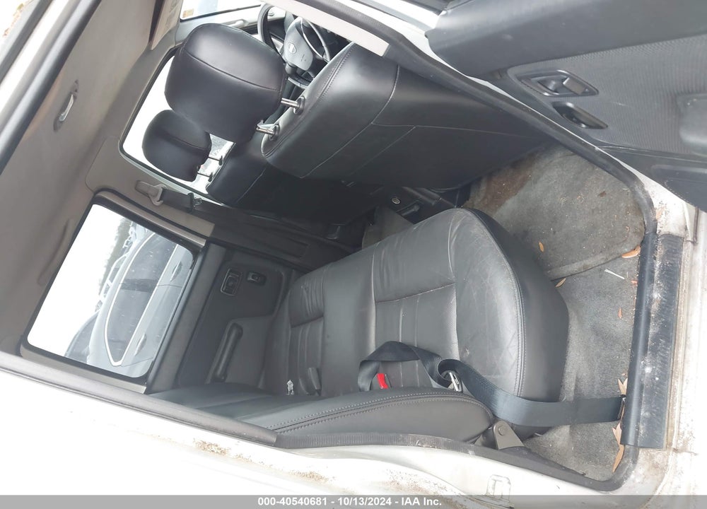 2004 NISSAN FRONTIER LE V6 VIN: 1N6ED29X34C441709