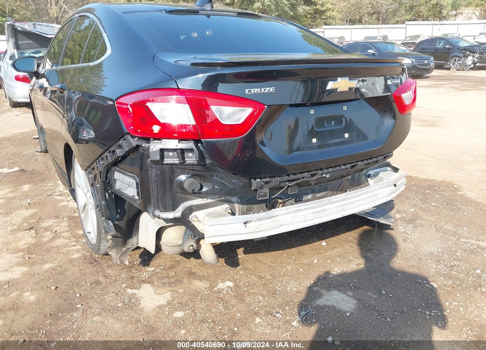 2017 CHEVROLET CRUZE PREMIER AUTO VIN: 1G1BF5SM1H7138484