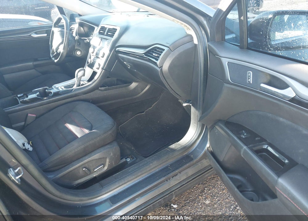 2016 FORD FUSION SE VIN: 3FA6P0HD3GR360487